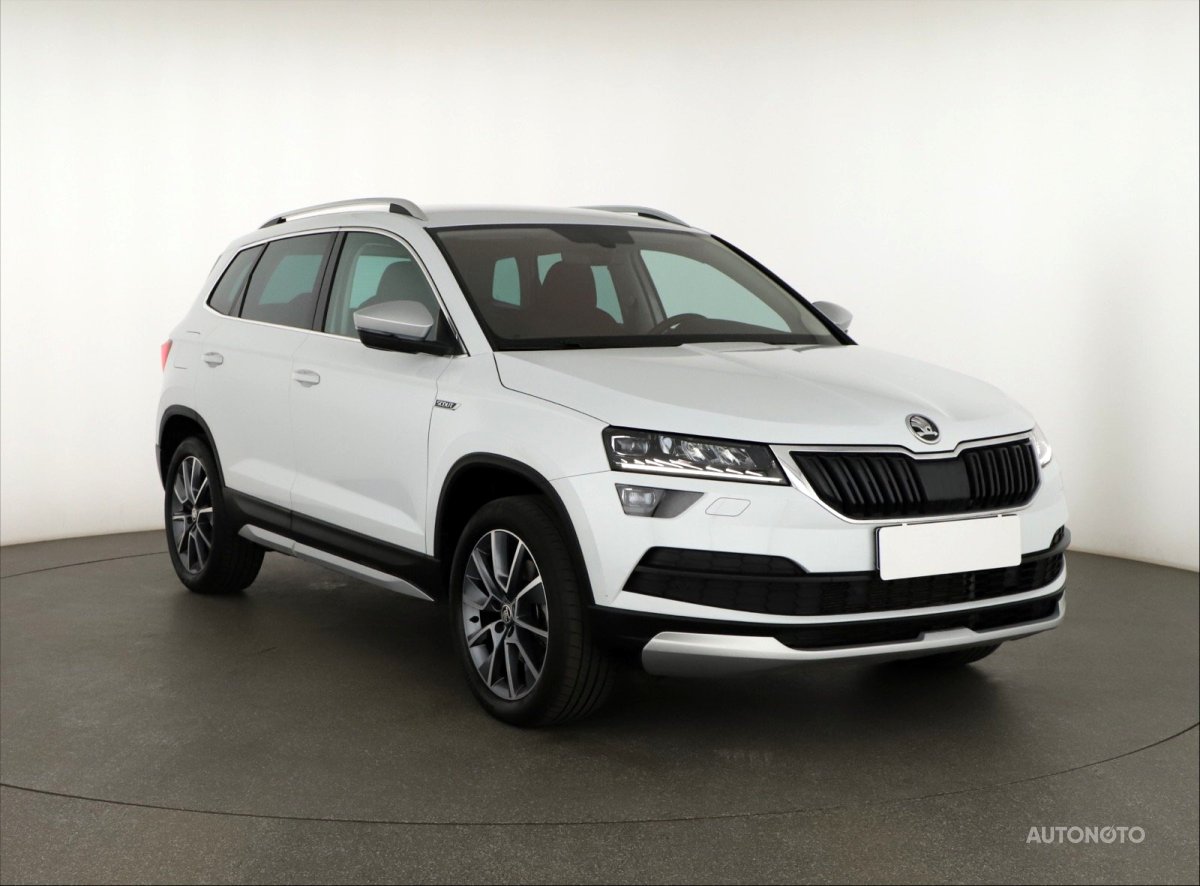 Škoda Karoq, 2021 - celkový pohled