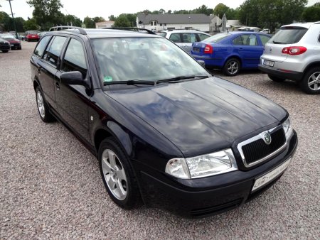 Škoda Octavia 1,9TDi combi,, 2006 - pohled č. 2