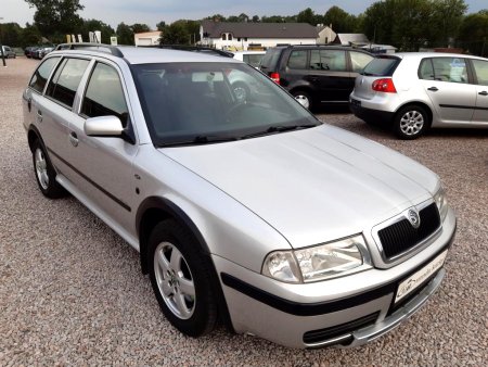 Škoda Octavia 1,9TDi combi,, 2002 - pohled č. 2