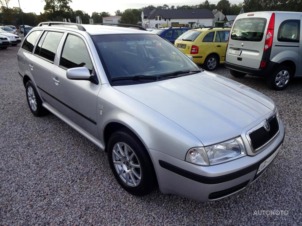 Škoda Octavia 1,9TDi Selection,, 2004 - celkový pohled