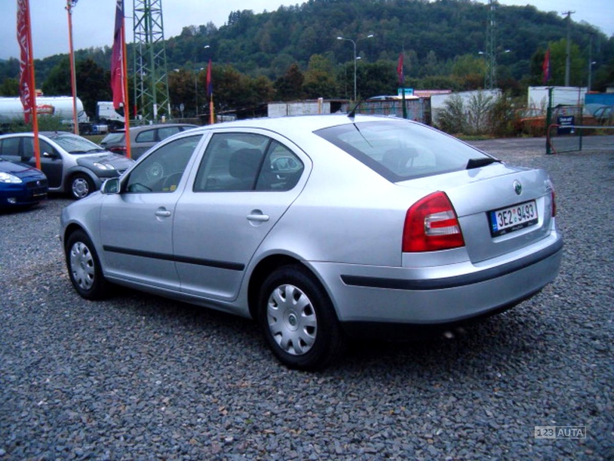 Škoda Octavia II, 2008 - pohled č. 5