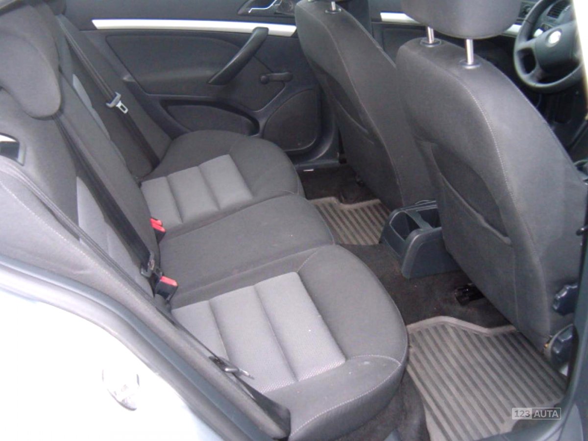 Škoda Octavia II, 2008 - pohled č. 6