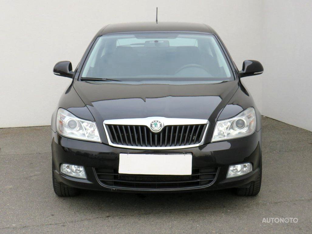 Škoda Octavia II, 2012 - pohled č. 2