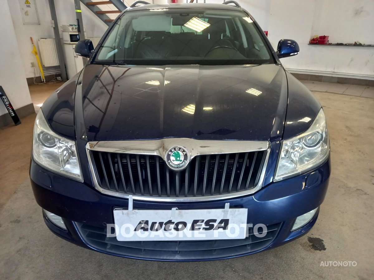 Škoda Octavia II, 2010 - pohled č. 2