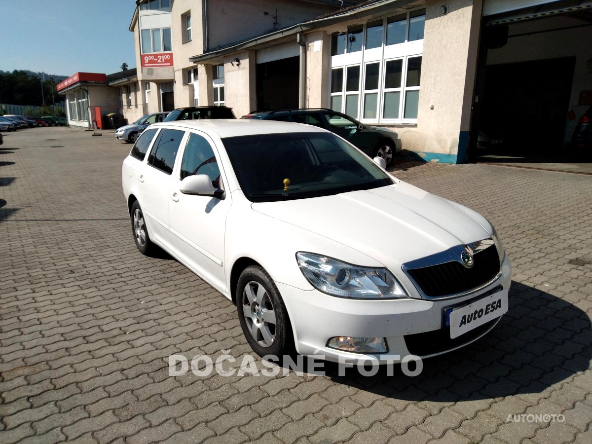 Škoda Octavia II, 2011 - pohled č. 3