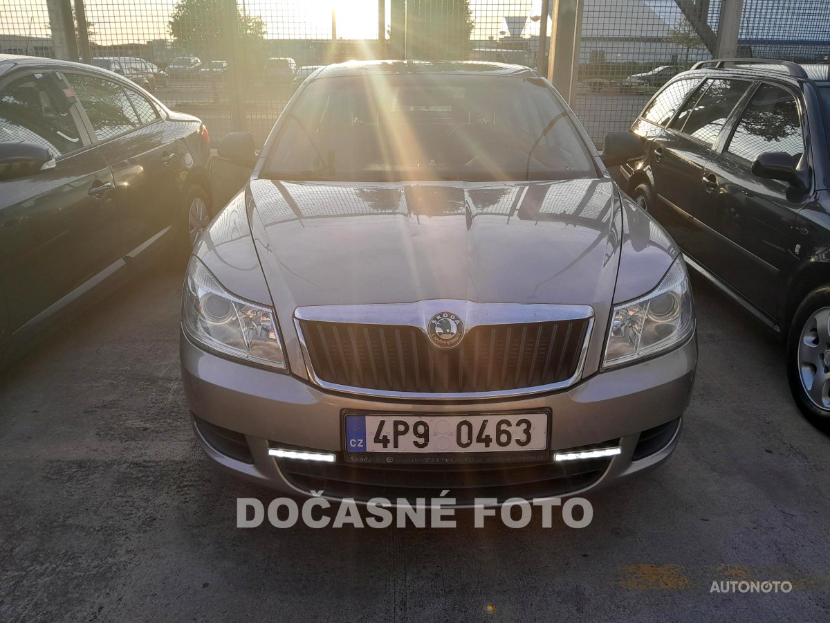 Škoda Octavia II, 2011 - pohled č. 2