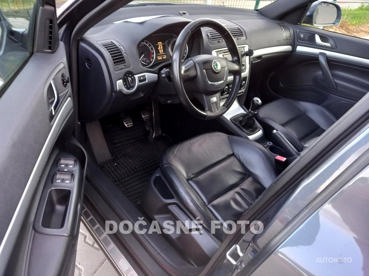 Škoda Octavia II, 2010 - pohled č. 3