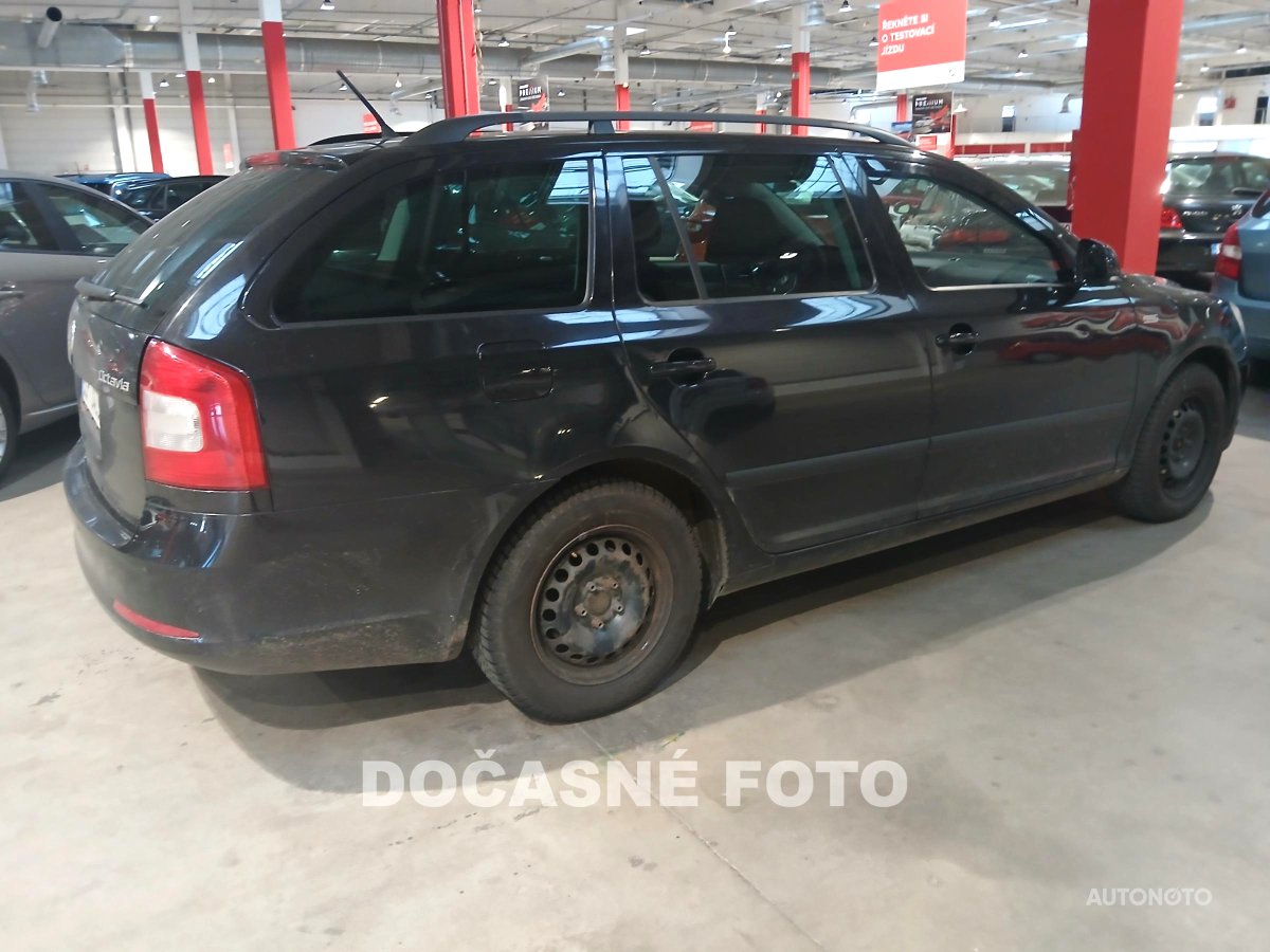 Škoda Octavia II, 2012 - celkový pohled
