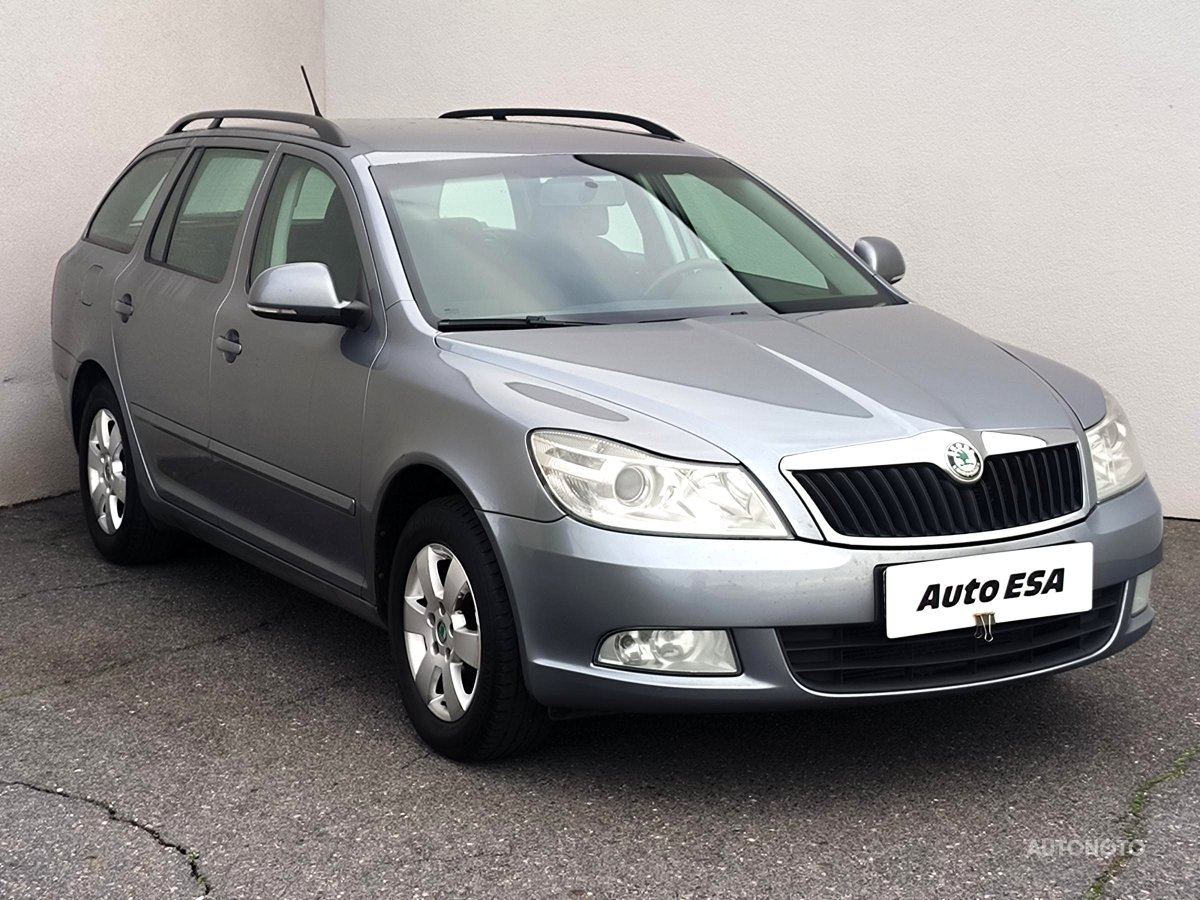 Škoda Octavia II, 2012 - celkový pohled