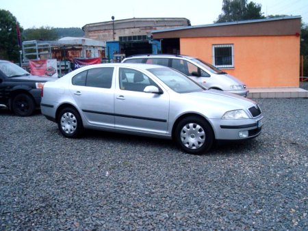 Škoda Octavia II, 2008 - pohled č. 2