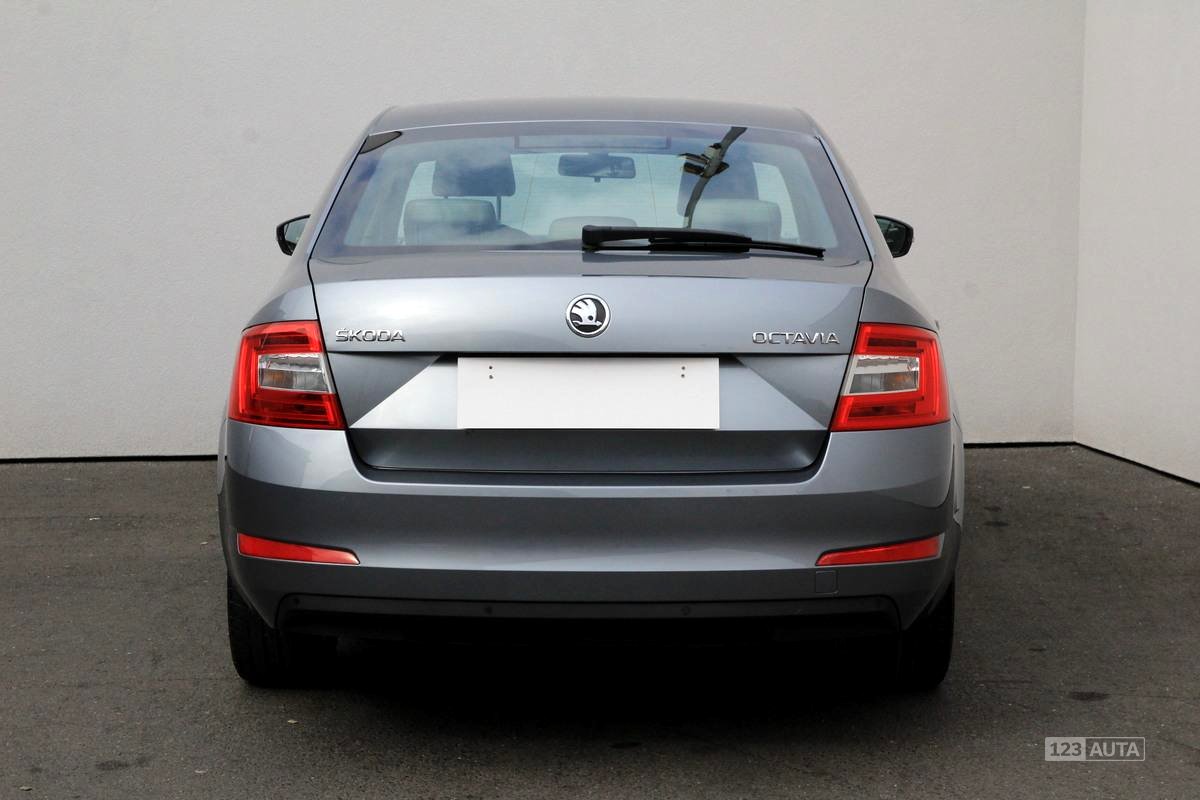 Škoda Octavia III, 2013 - pohled č. 6