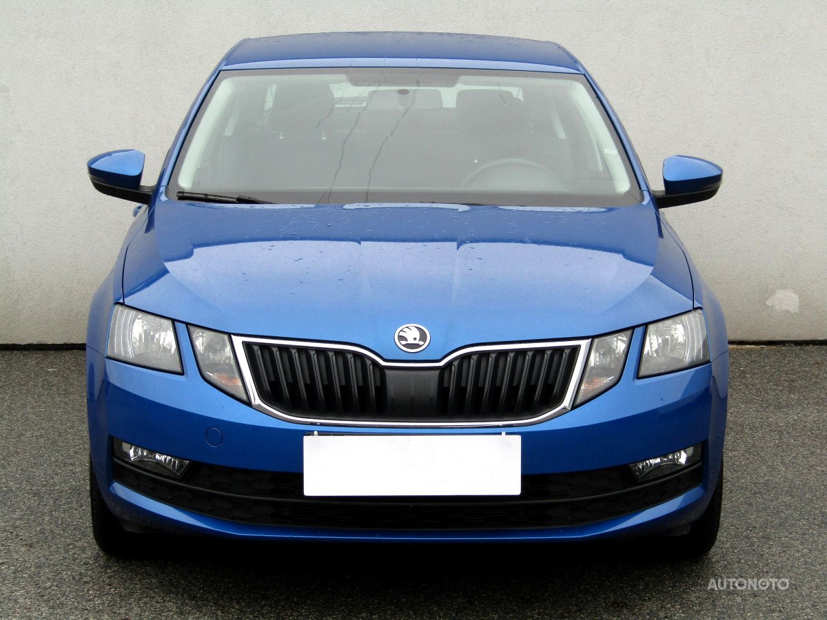 Škoda Octavia III, 2017 - pohled č. 2