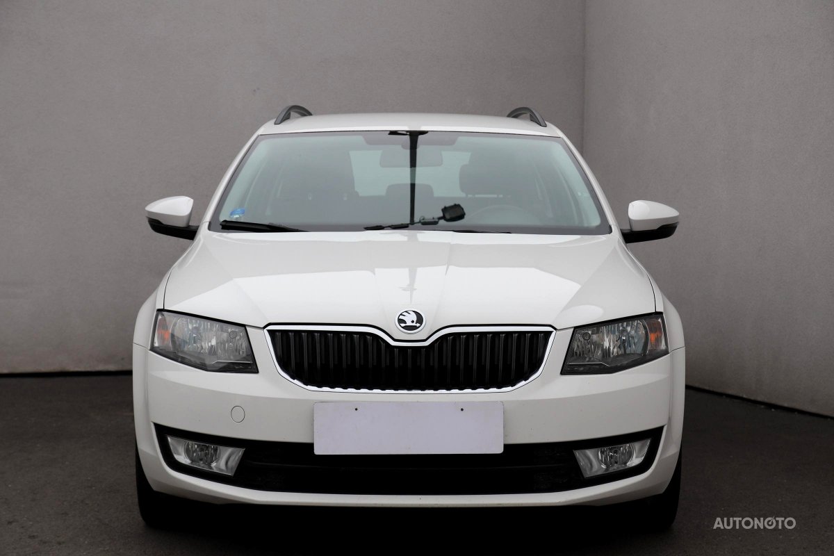 Škoda Octavia III, 2015 - pohled č. 2