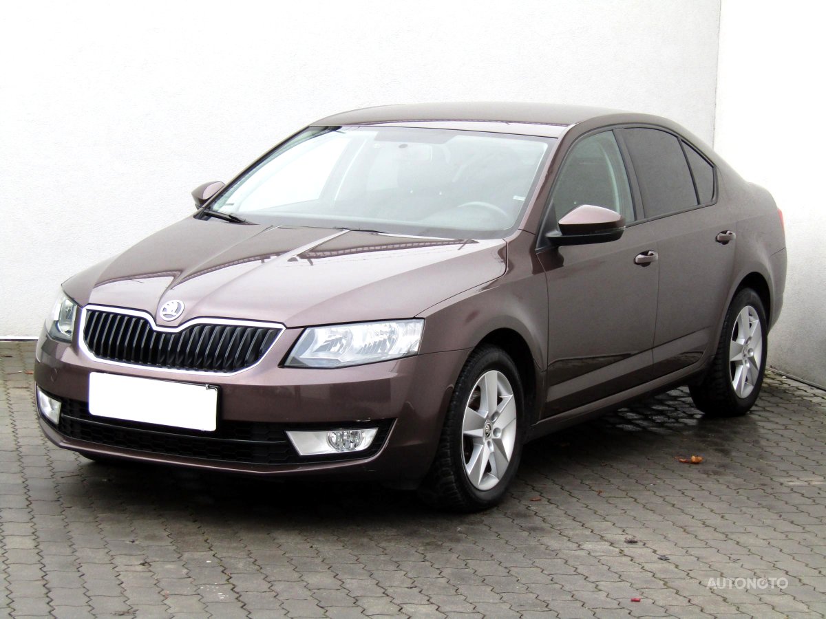 Škoda Octavia III, 2014 - pohled č. 3