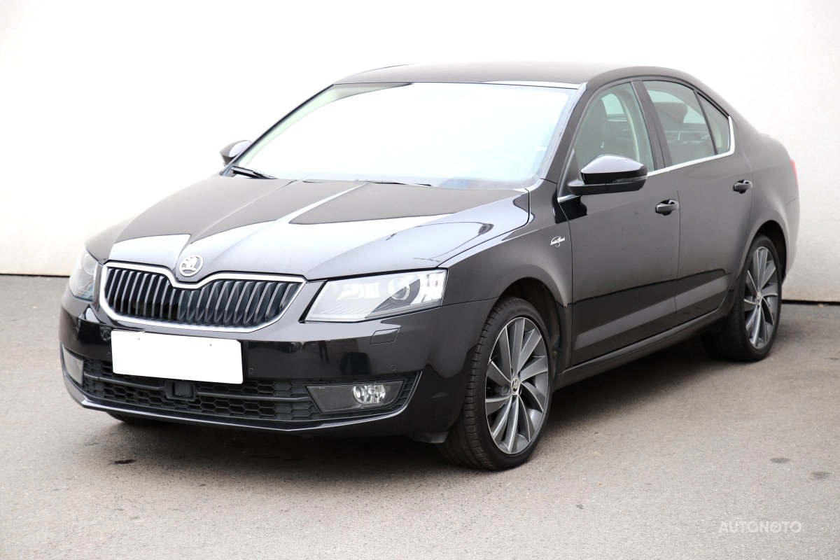 Škoda Octavia III, 2014 - pohled č. 3