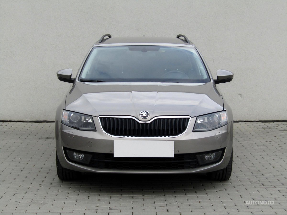 Škoda Octavia III, 2016 - pohled č. 2