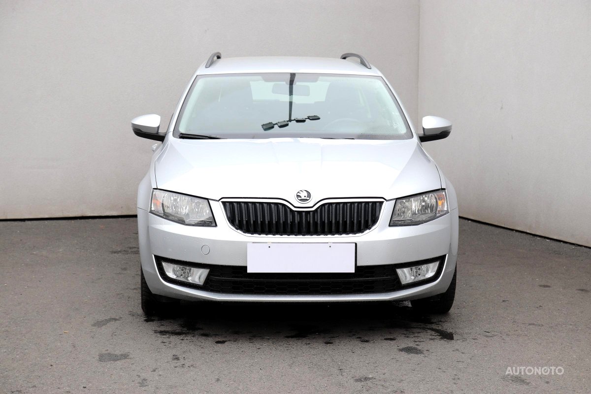 Škoda Octavia III, 2015 - pohled č. 2