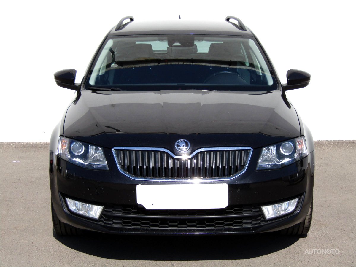 Škoda Octavia III, 2015 - pohled č. 2