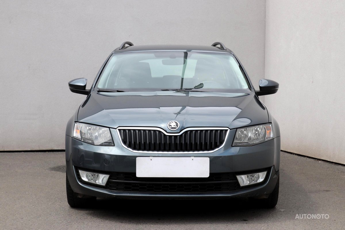 Škoda Octavia III, 2016 - pohled č. 2