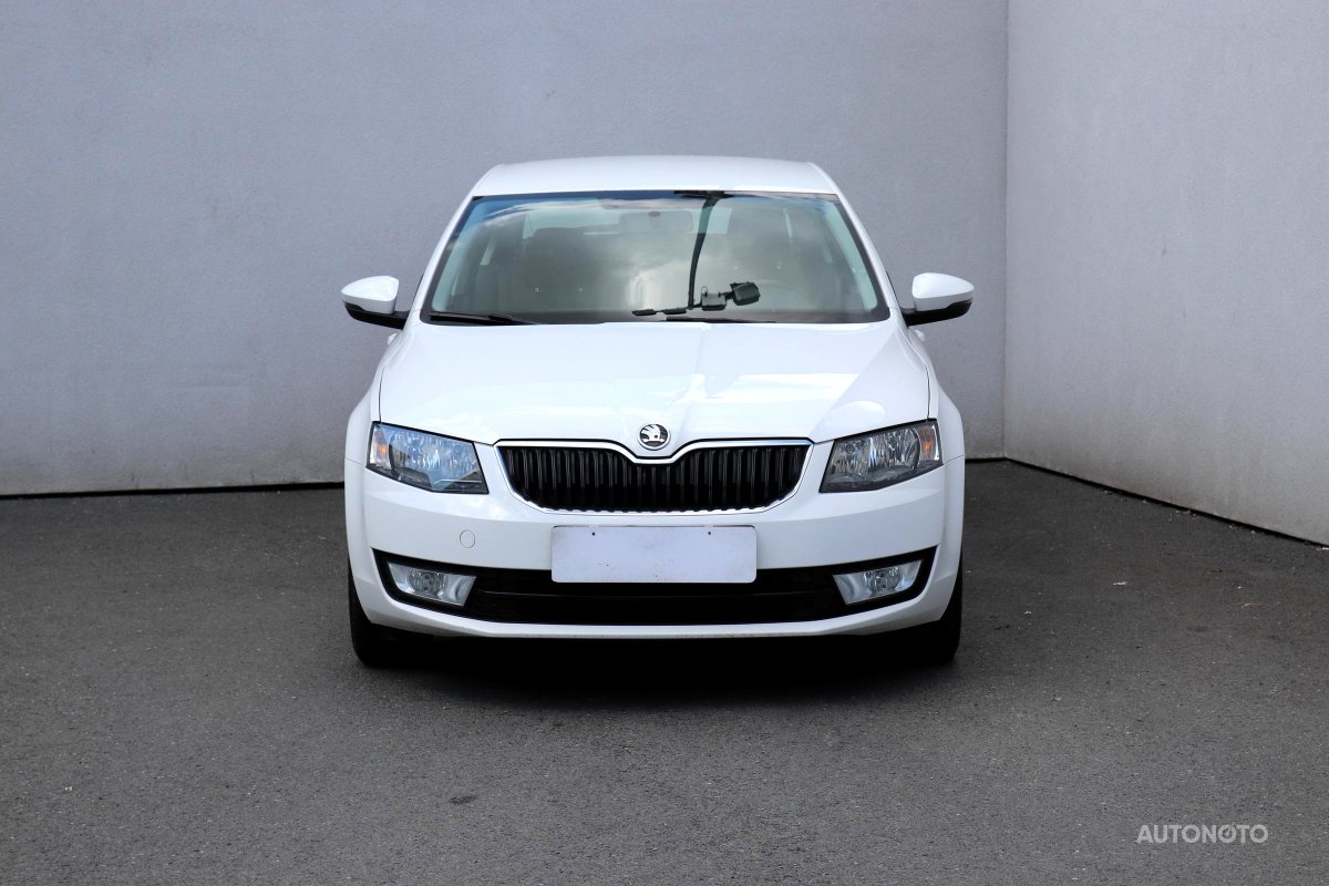 Škoda Octavia III, 2017 - pohled č. 2
