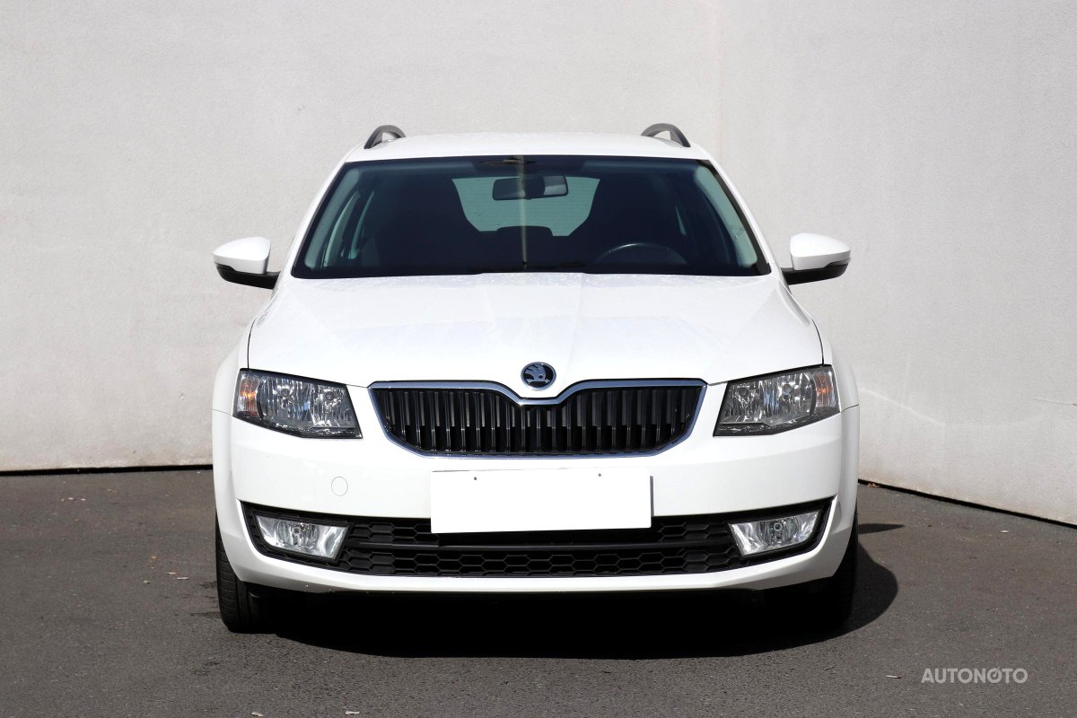 Škoda Octavia III, 2016 - pohled č. 2