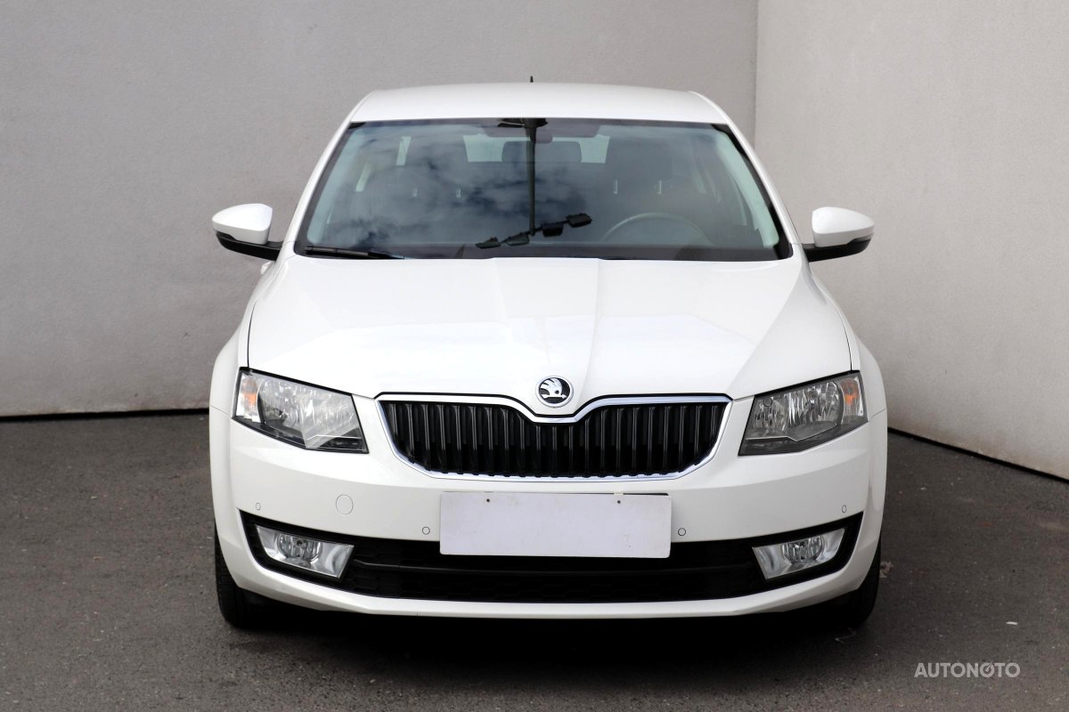 Škoda Octavia III, 2016 - pohled č. 2