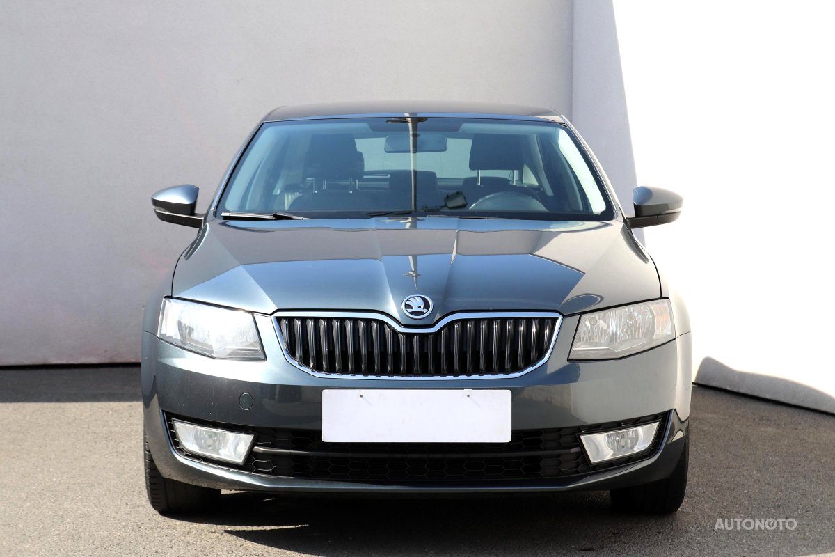 Škoda Octavia III, 2015 - pohled č. 2