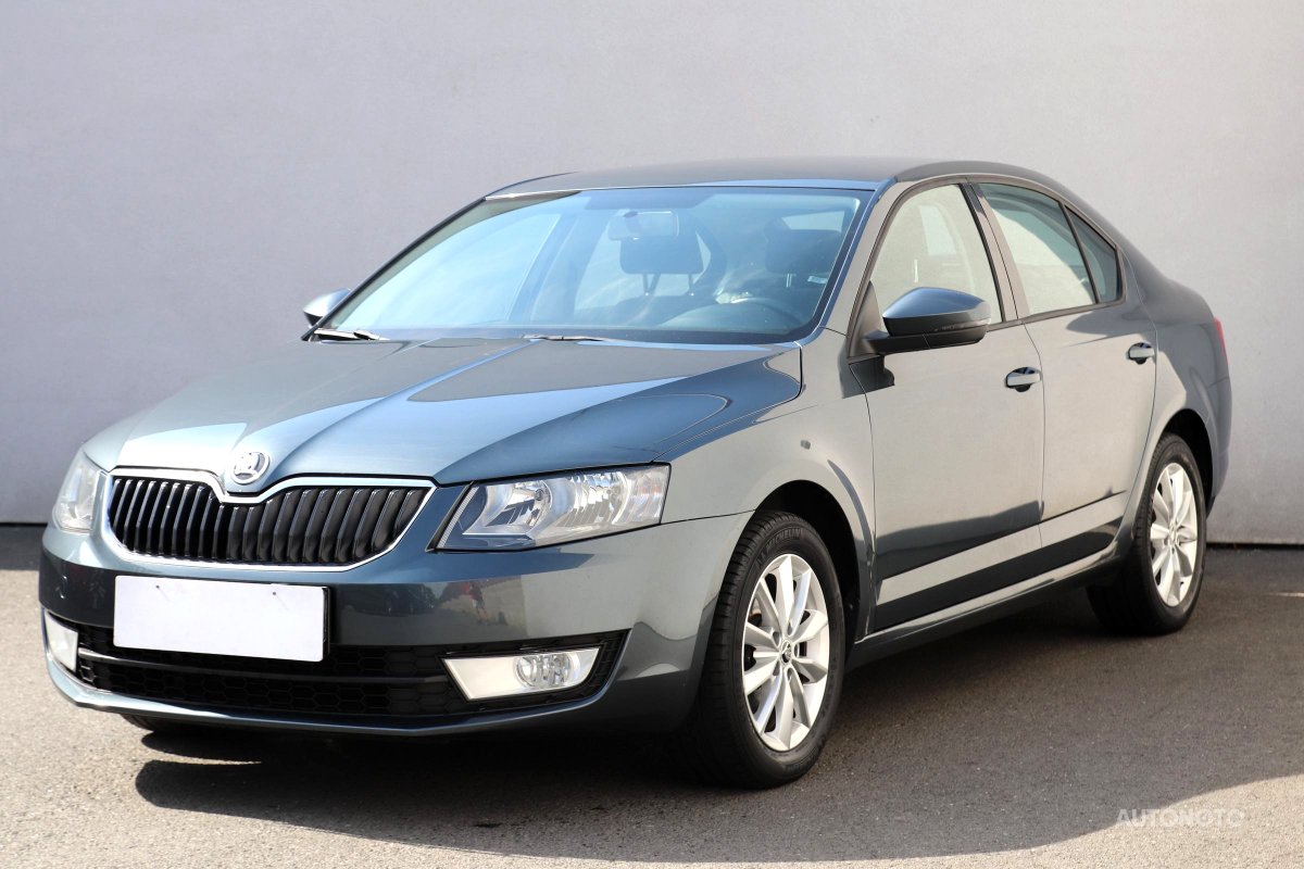 Škoda Octavia III, 2015 - pohled č. 3