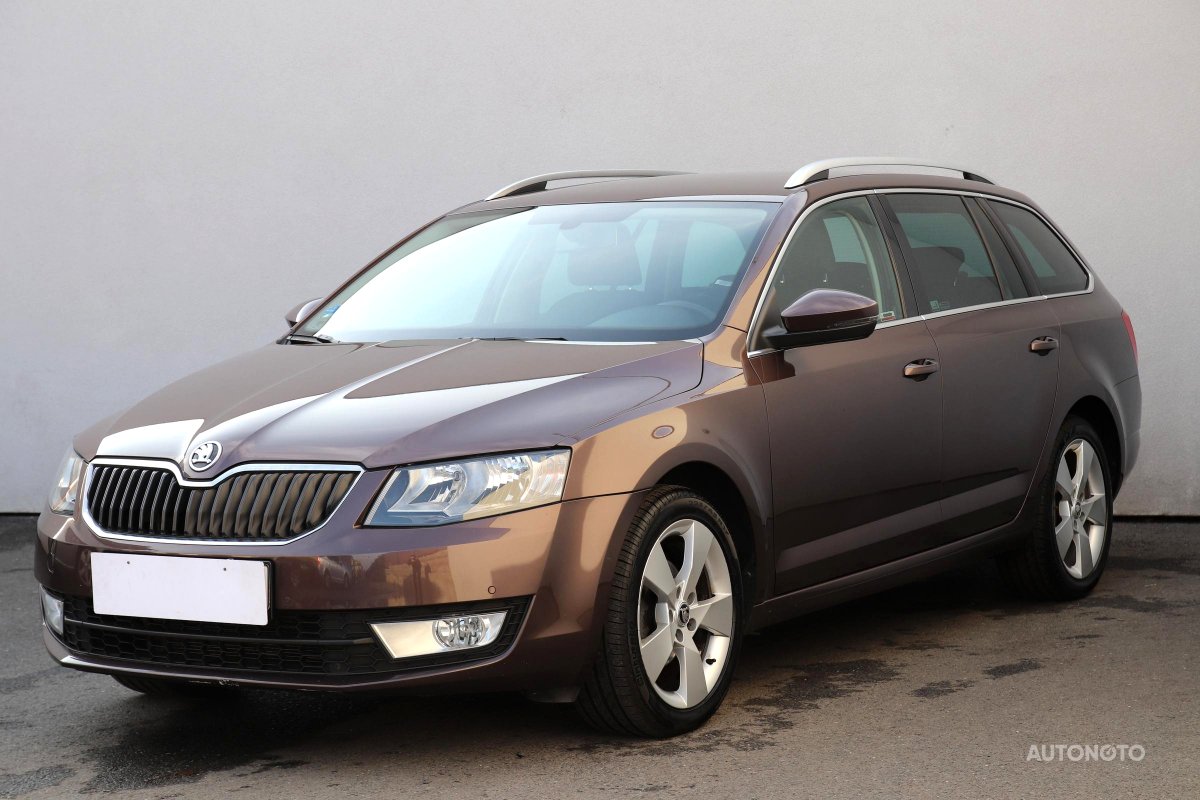 Škoda Octavia III, 2015 - pohled č. 3