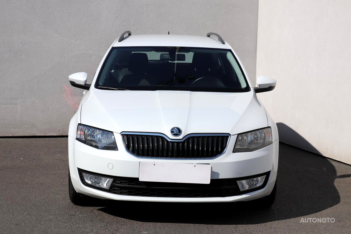 Škoda Octavia III, 2016 - pohled č. 2