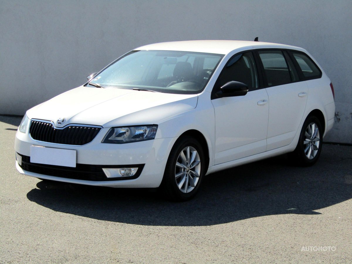 Škoda Octavia III, 2016 - pohled č. 3