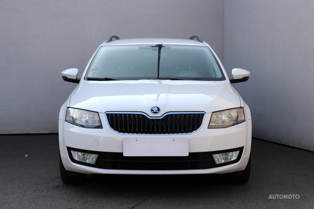Škoda Octavia III, 2016 - pohled č. 2