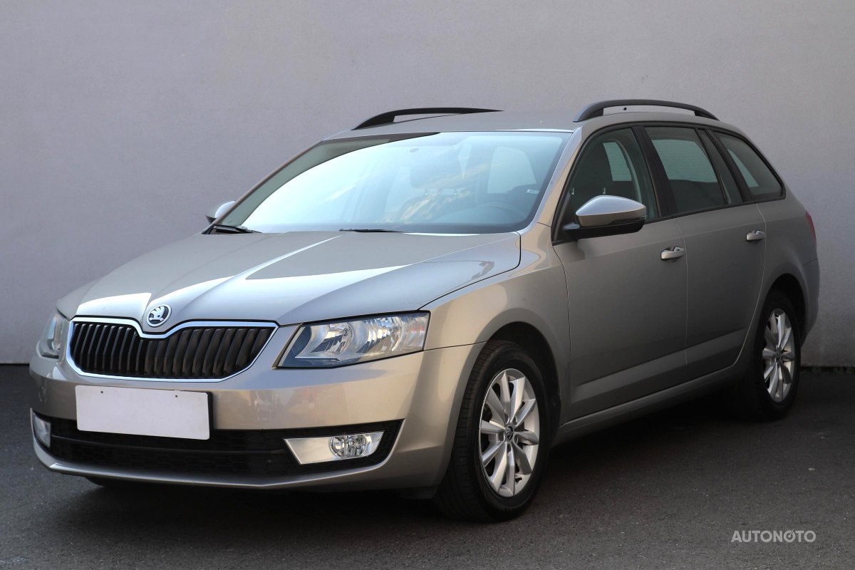 Škoda Octavia III, 2016 - pohled č. 3