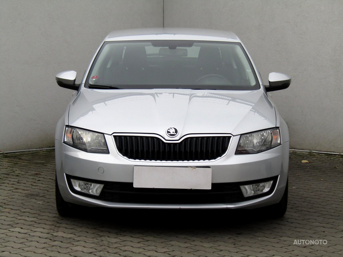 Škoda Octavia III, 2015 - pohled č. 2