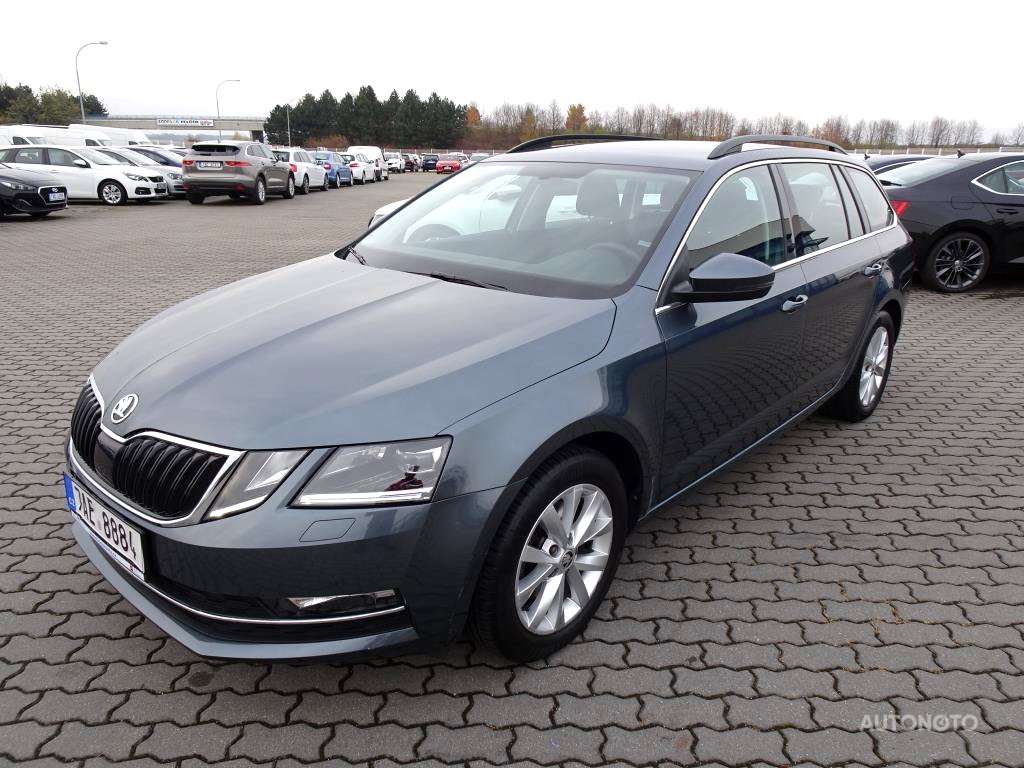 Škoda Octavia III, 2018 - pohled č. 2