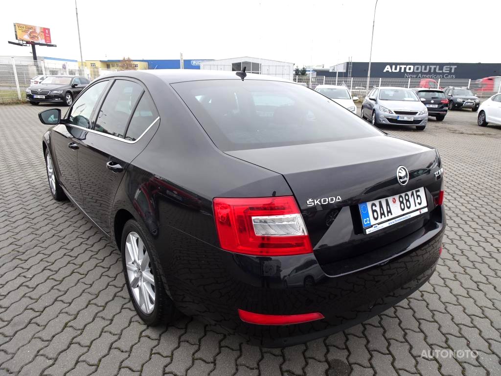 Škoda Octavia III, 2017 - pohled č. 3