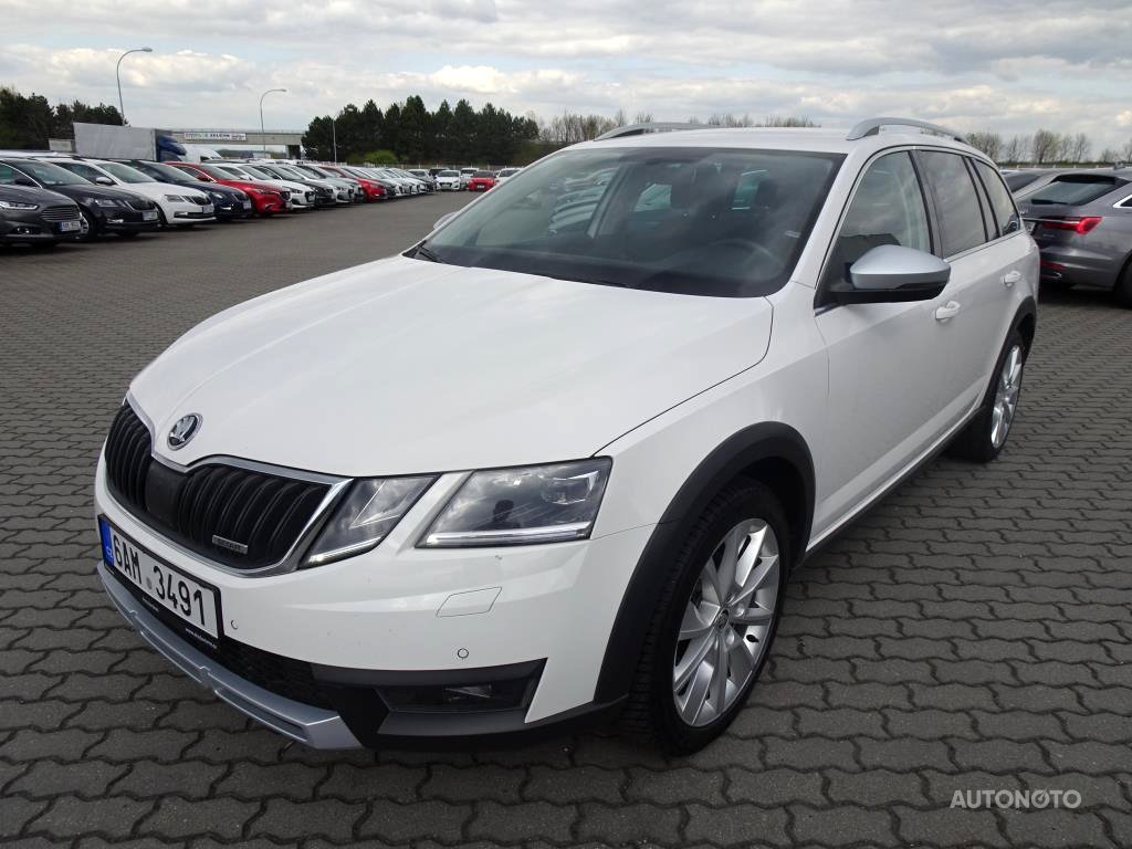 Škoda Octavia III, 2017 - pohled č. 2