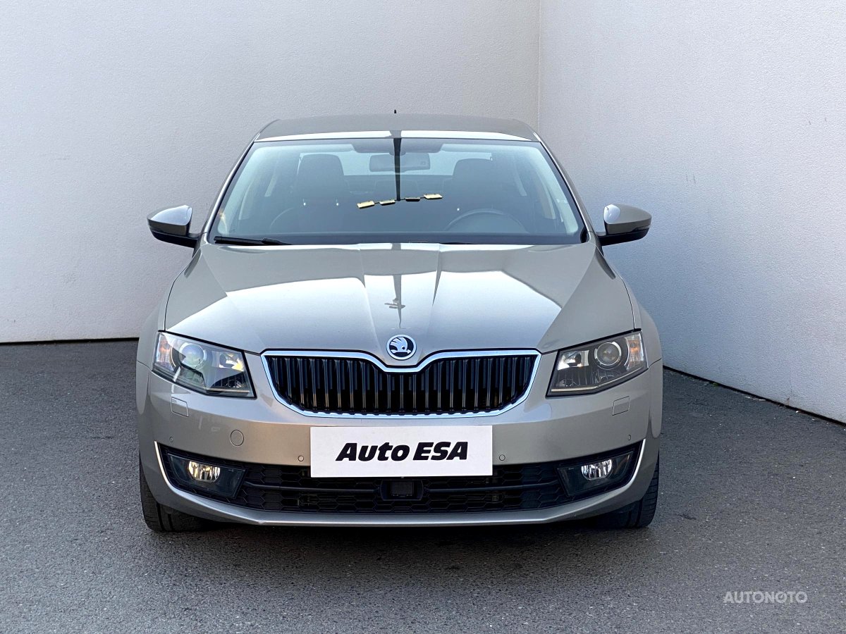 Škoda Octavia III, 2016 - pohled č. 2