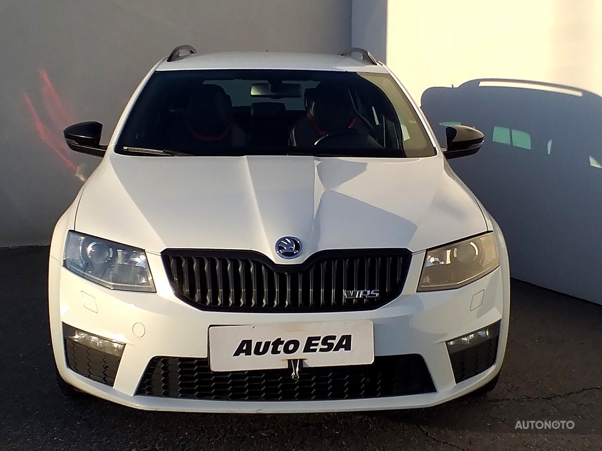 Škoda Octavia III, 2016 - pohled č. 2