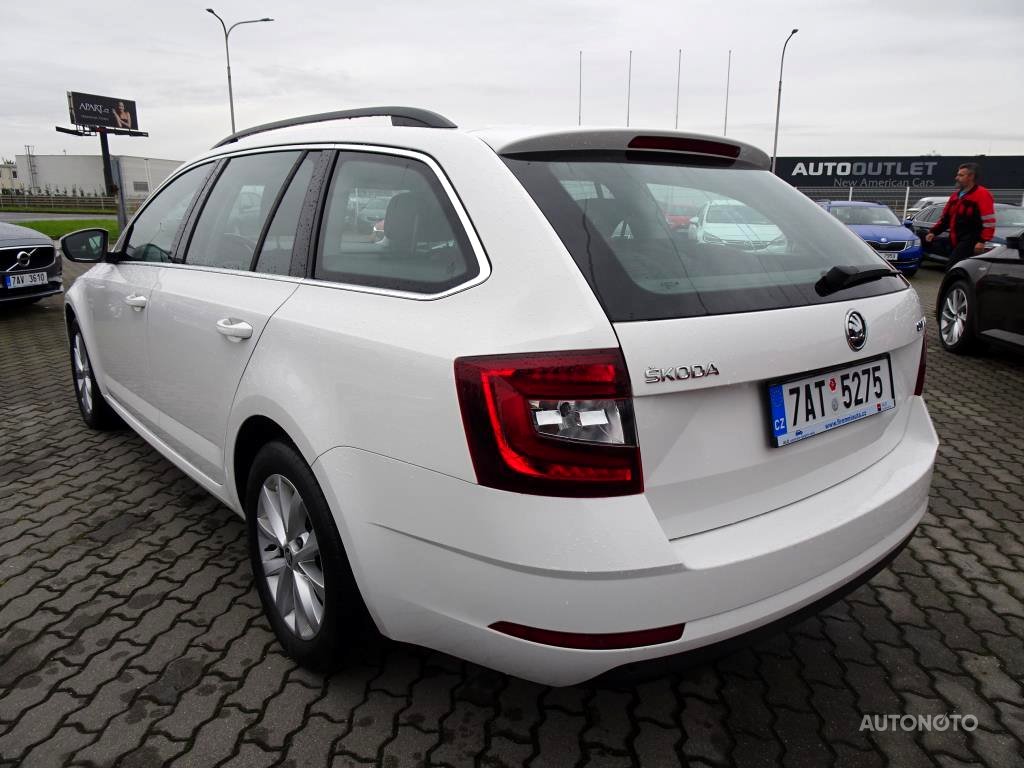 Škoda Octavia III, 2019 - pohled č. 3
