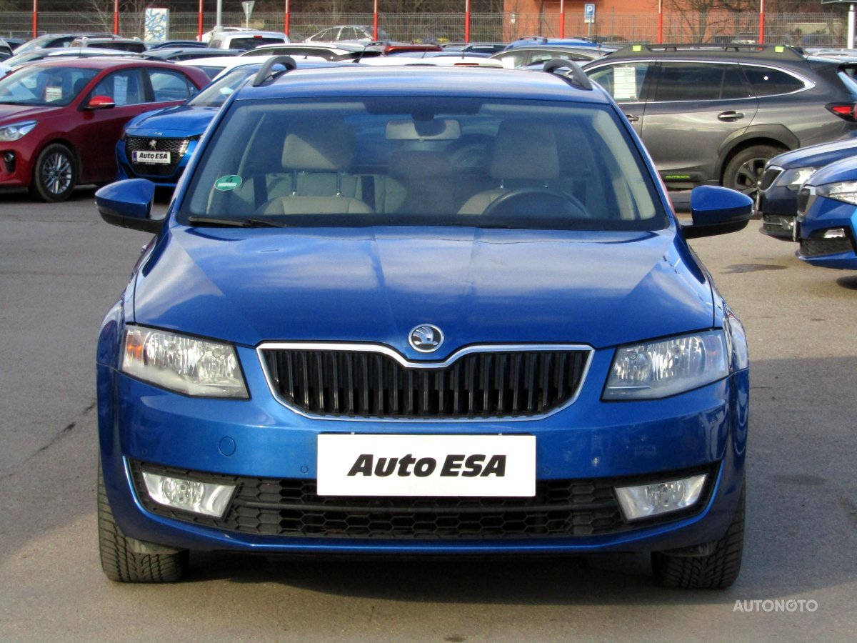 Škoda Octavia III, 2013 - pohled č. 2