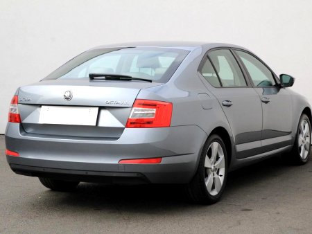 Škoda Octavia III, 2013 - pohled č. 5