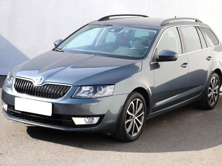 Škoda Octavia III, 2016 - pohled č. 3