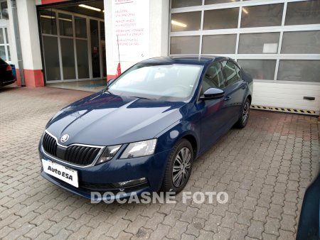 Škoda Octavia III, 2017 - pohled č. 3