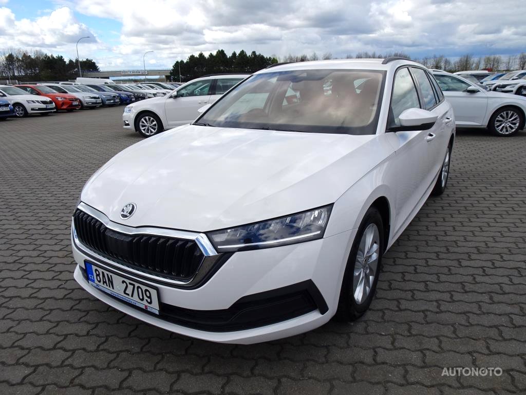 Škoda Octavia IV, 2021 - pohled č. 2