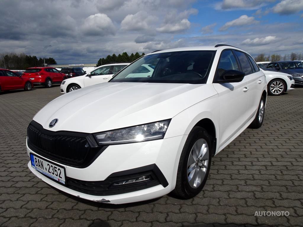 Škoda Octavia IV, 2021 - pohled č. 2