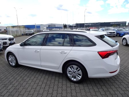 Škoda Octavia IV, 2021 - pohled č. 3