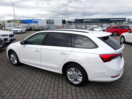 Škoda Octavia IV, 2021 - pohled č. 3