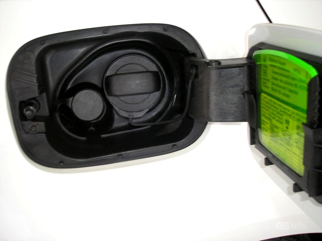 Škoda Octavia Kombi CNG, 2015 - pohled č. 20