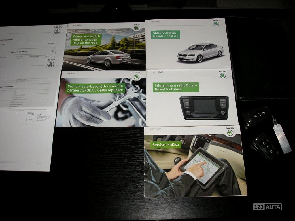 Škoda Octavia Kombi CNG, 2015 - pohled č. 21